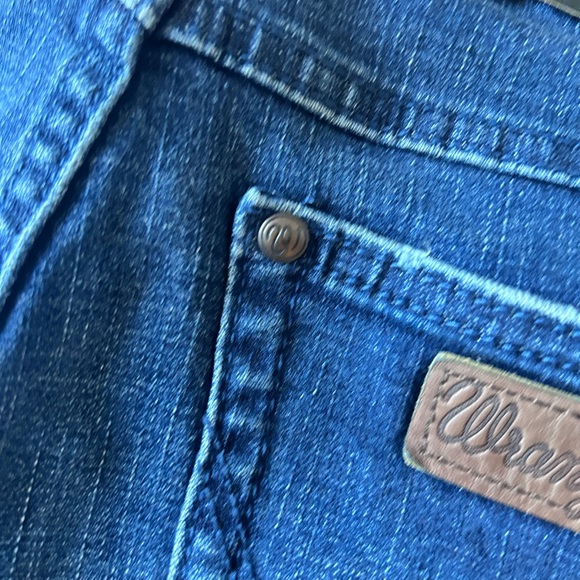 Wrangler Womens Retro Mae Mid Rise Wide Leg Trouser Jeans. 👖 - Picture 10 of 16